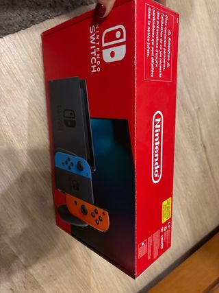 Nintendo Switch Azul/Rojo + Juegos