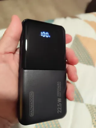 Powerbank batteria esterna CON 20000mAh 22.5W nuovo