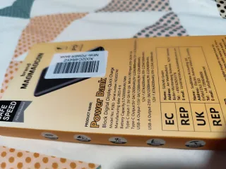 Powerbank batteria esterna CON 20000mAh 22.5W nuovo