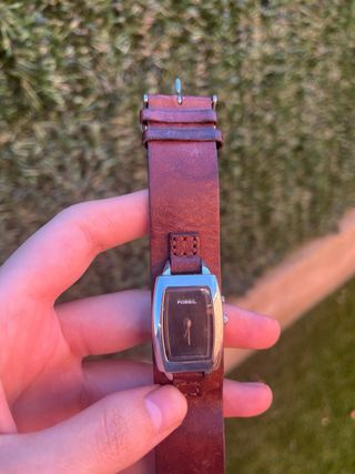 Reloj Fossil Big Tic Cuero