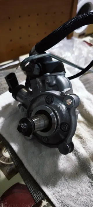 Bomba Inyección BMW 318d Bosch