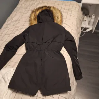 Abrigo Zara Mujer Talla XS con Capucha