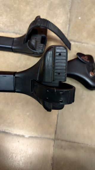 Barras portaequipajes Fapa para rieles elevados