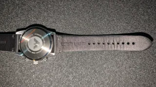 Reloj Emporio Armani Negro y Plateado