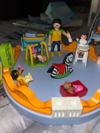 Playmobil Guarderia con figuras