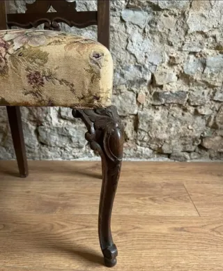 Mesa de comedor de madera maciza y 6 sillas