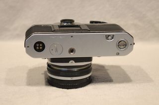 Nikon FM2 SLR + Nikkor 50mm 1:1.8 AI-S "pancake"