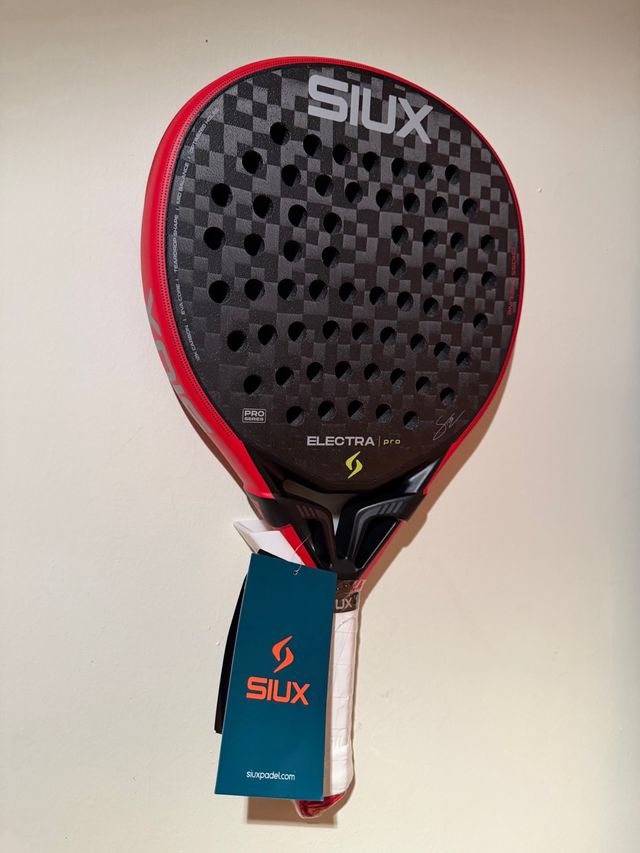 siux Electra pro fire red 2026
