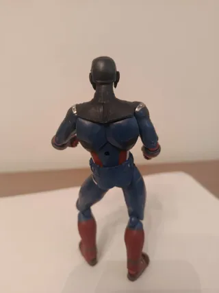 Figura Capitán América Marvel Colección