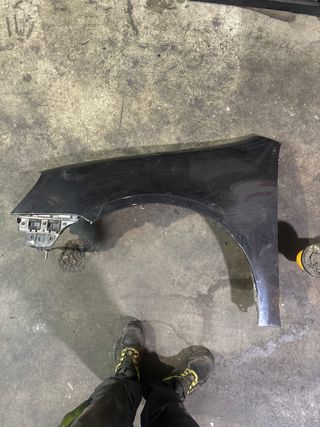 Aleta Izquierda Golf V