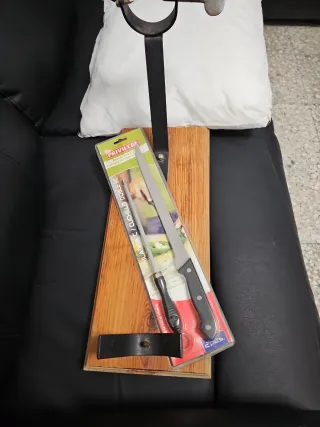 Jamonero + Cuchillo +afilador =oferta