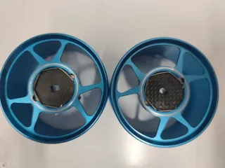 2 bobine per mulinelli da pesca