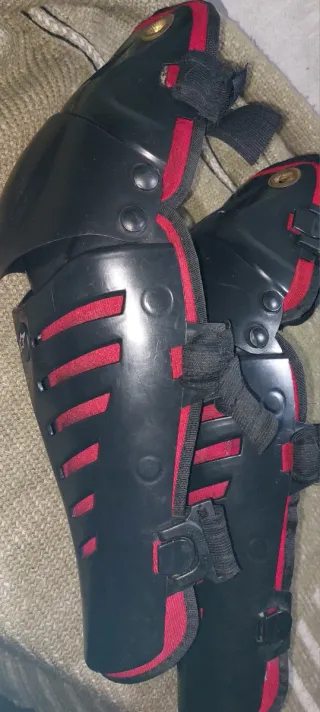 Caneleiras Alpinestars