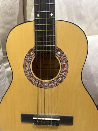 Guitarra Rocio C16