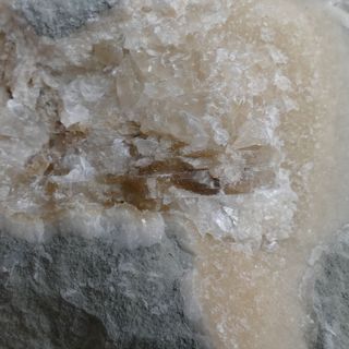 minerali CALCITE, BARITE IN SEPTARIA Bologna (C28)