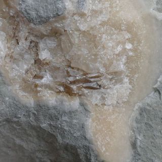 minerali CALCITE, BARITE IN SEPTARIA Bologna (C28)