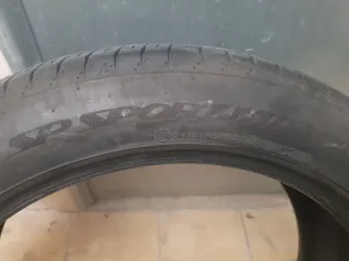 Neumáticos 236/50/R21 El par 50 euros