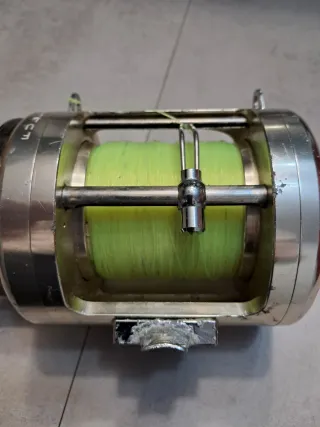 Carrete de pesca 30 lbs