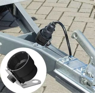Soporte Enchufe Remolque Negro