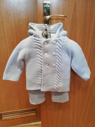 Conjunto punto bebé 9-12 meses