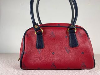 Bolso Caminatta Rojo y Negro