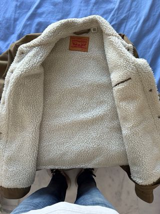 Chaqueta Levi's Sherpa Marrón