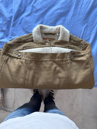 Chaqueta Levi's Sherpa Marrón