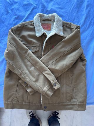 Chaqueta Levi's Sherpa Marrón