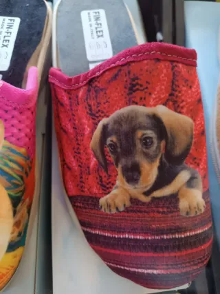 pantofole con cani e gatti