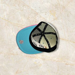 Gorra New Era Beige y Rosa