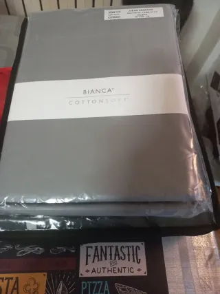 Set di lenzuola grigi in cotone