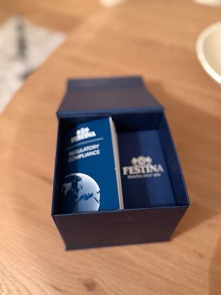 Reloj Festina Caja Azul Correa Marrón y Plata