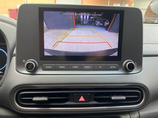 IMPECABLE!!! HYUNDAI KONA HIBRIDO