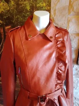 Colynn talla M-L Cazadora peplum