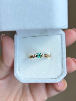 Anillo Oro 18k Esmeralda y Diamantes