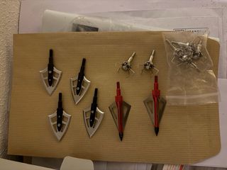 Arco da caccia Mission con fodero e frecce