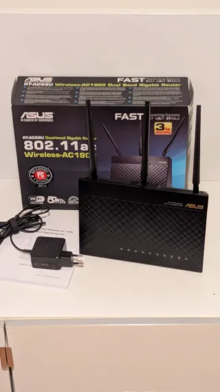 Router ASUS RT-AC68U AC1900 Dual Band Gigabit