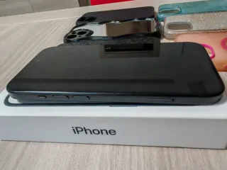 iPhone 15 Nero 128 GB