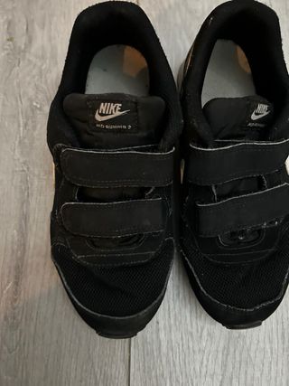 Zapatillas Nike niño velcro negras