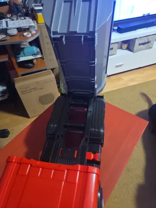 Camión Juguete Mercedes Benz Rojo