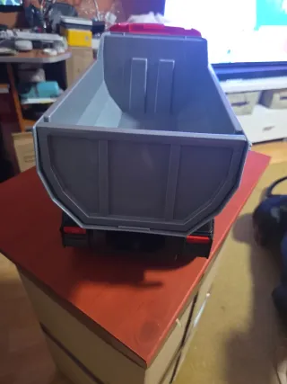 Camión Juguete Mercedes Benz Rojo