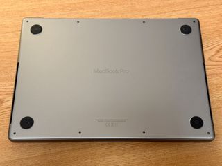 MacBook Pro M1 32GB 1TB (47 ciclos de carga)