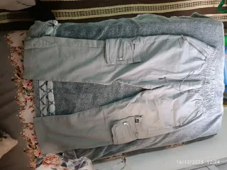 Pantalón CARPE OMNIA Hombre Talla L Gris