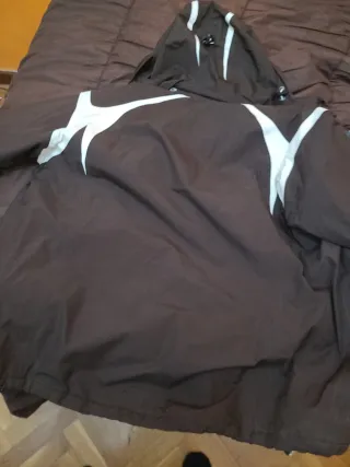 Chaqueta Trango Gore-Tex Talla L Marrón