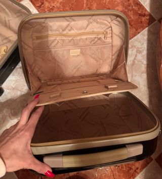 Juego Maletas Benetton Neceser y Cabina