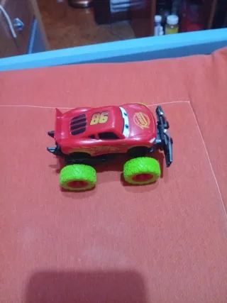 Coche Rayo McQueen Monstruo