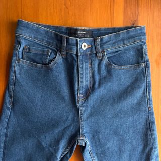 Pantalón vaquero Lefties