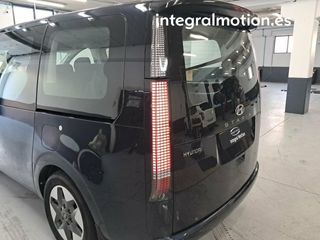 Hyundai Staria 2.2 CRDI Maxx 9S