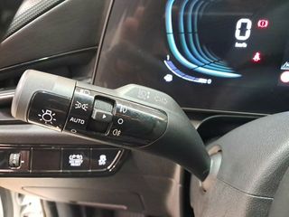 Kia Niro 1.6 GDi HEV 104kW (141CV) Drive