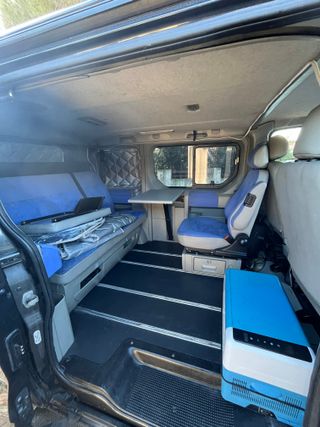 Opel Vivaro camperizada por Westfalia